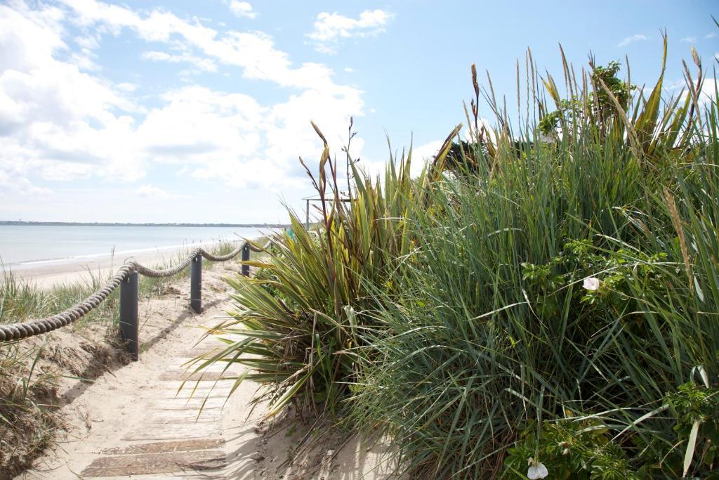 Kelly'S Resort Hotel & Spa Rosslare Harbour Exterior photo